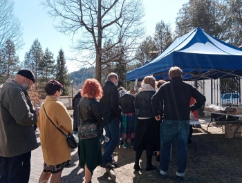 "Dobre uczynki to niewidzialne zawiasy we wrotach nieba" Wiktor Hugo - zdjęcie5