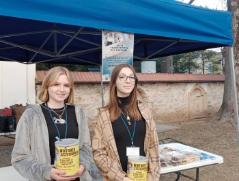 "Dobre uczynki to niewidzialne zawiasy we wrotach nieba" Wiktor Hugo - zdjęcie3