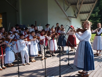 Niedzielne popołudnie w obiektywie na Dniach Gminy Gilowice - zdjęcie13