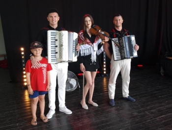 Niedzielne popołudnie w obiektywie na Dniach Gminy Gilowice - zdjęcie18