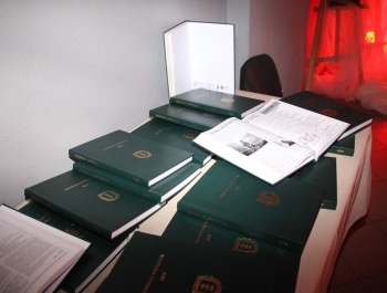 Obchody w Gminie Gilowice z okazji Święta Odzyskania Niepodległości przez Polskę połączone z wspomnieniami "DROGI DO WOLNOŚCI" Stanisława Pyjasa w Jego 45. rocznicę śmierci. - zdjęcie24