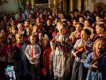 KONCERT PODOPIECZNYCH FUNDACJI BRACI GOLEC W GILOWICACH - zdjęcie19