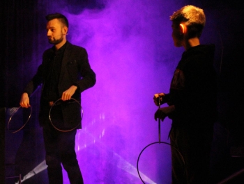 Magiczny wieczór w GOK Gilowice - Magik Mitoraj - zdjęcie11