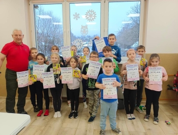 "Kiedy śmieje się dziecko, śmieje się cały świat" - podsumowanie zajęć w GOK Gilowice podczas ferii. - zdjęcie16