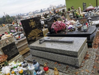 Remont Grobu Wojennego - zdjęcie1