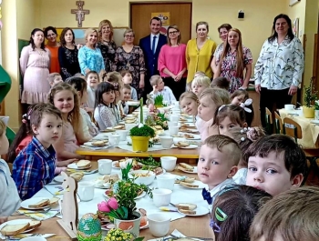 ŚWIĄTECZNE ŚNIADANIE WIELKANOCNE - zdjęcie1