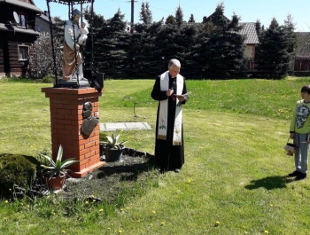 RAJD ROWEROWY SZLAKIEM GILOWICKICH KAPLICZEK I FIGUR PRZYDROŻNYCH PAMIĘCI  ŚWIĘTEGO JANA PAWŁA II - zdjęcie12