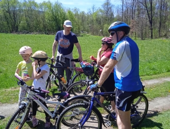 RAJD ROWEROWY SZLAKIEM GILOWICKICH KAPLICZEK I FIGUR PRZYDROŻNYCH PAMIĘCI  ŚWIĘTEGO JANA PAWŁA II - zdjęcie5