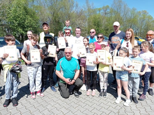 RAJD ROWEROWY SZLAKIEM GILOWICKICH KAPLICZEK I FIGUR PRZYDROŻNYCH PAMIĘCI  ŚWIĘTEGO JANA PAWŁA II