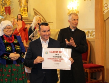 Wręczenie  nagród - 30. Jubileuszowy Konkurs na Tradycyjna Palme Wielkanocną - zdjęcie3