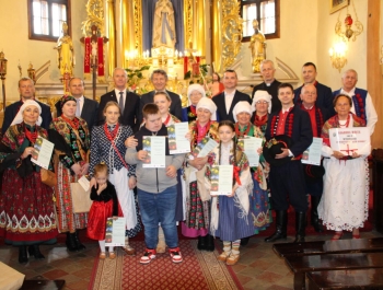 Wręczenie  nagród - 30. Jubileuszowy Konkurs na Tradycyjna Palme Wielkanocną - zdjęcie2