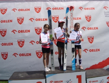 Najlepsi młodzi skoczkowie Polski skakali w Gilowicach - zdjęcie1