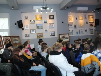 MŁODZIEŻ ZAUROCZONA KOSMICZNYM ŚWIATEM EDWARDA HABDASA - zdjęcie3