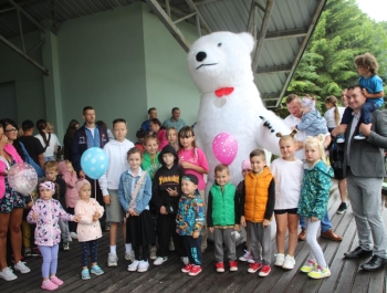"Tam, gdzie nie ma dzieci, brakuje nieba". - zdjęcie1