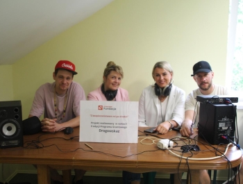 My się w GOKu nie nudzimy wakacyjnie się bawimy! - zdjęcie44