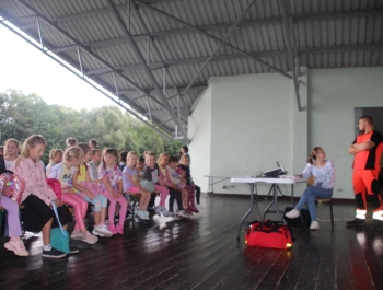 My się w GOKu nie nudzimy wakacyjnie się bawimy! - zdjęcie11