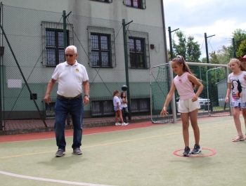 My się w GOKu nie nudzimy wakacyjnie się bawimy! - zdjęcie33