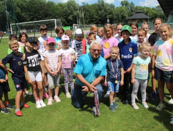 My się w GOKu nie nudzimy wakacyjnie się bawimy! - zdjęcie43