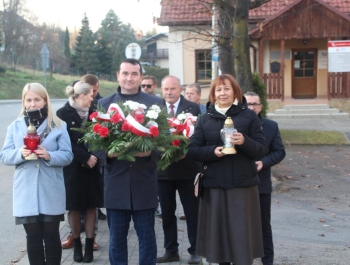 OBCHODY ŚWIĘTA NIEPODLEGŁOŚĆI - zdjęcie1