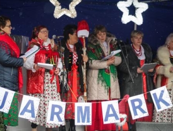 I GILOWICKI JARMARK BOŻONARODZENIOWY W GILOWICACH - zdjęcie1