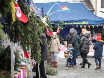 I GILOWICKI JARMARK BOŻONARODZENIOWY W GILOWICACH - zdjęcie7