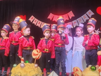 Dzień Babci i Dziadka - przedstawienie przedszkolaków z AKUKU - zdjęcie5